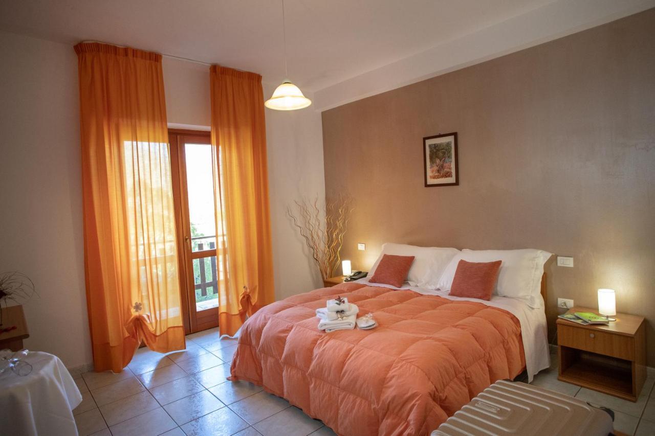 Hotel Kiris Viggiano Esterno foto