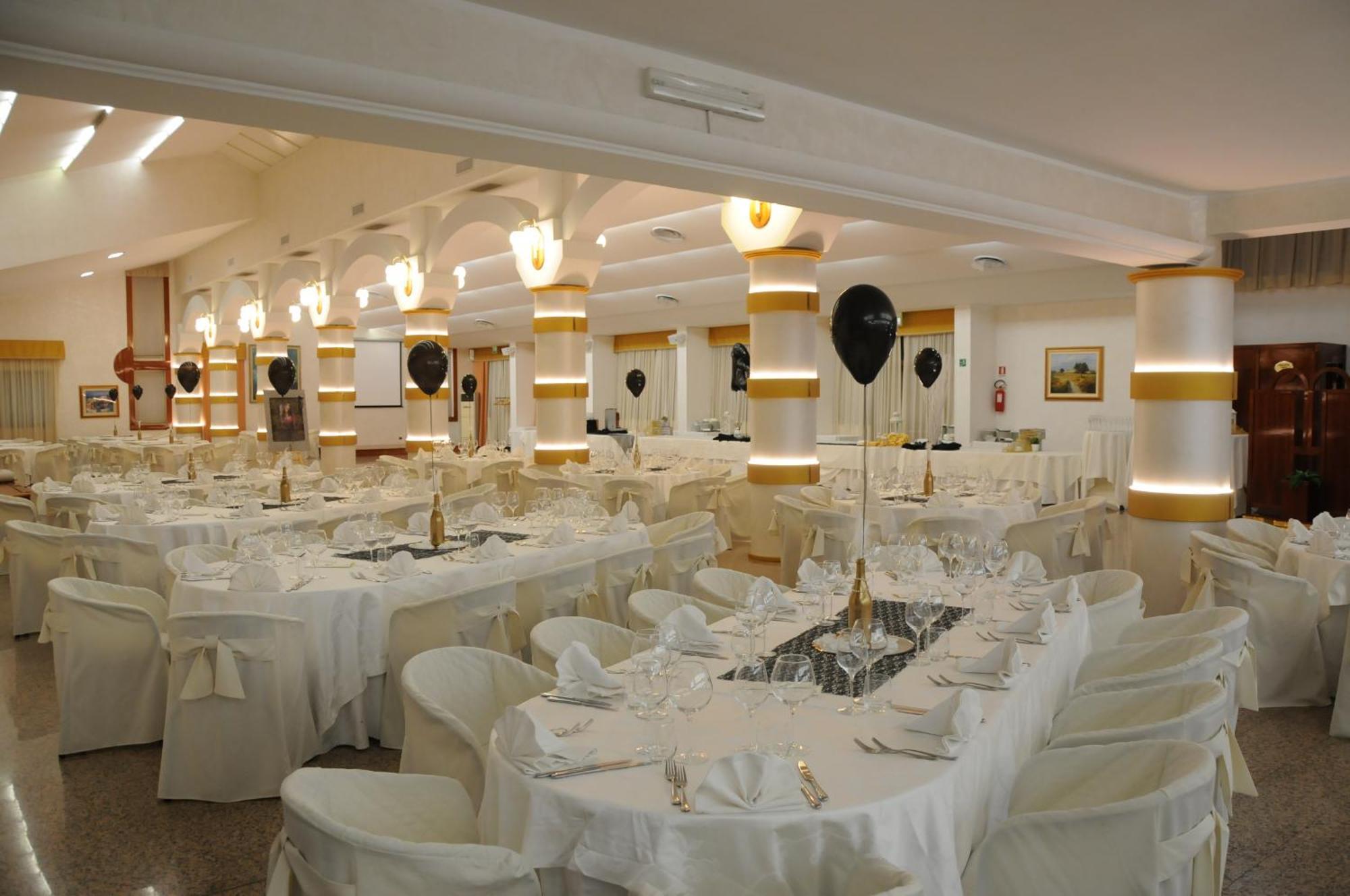 Hotel Kiris Viggiano Esterno foto