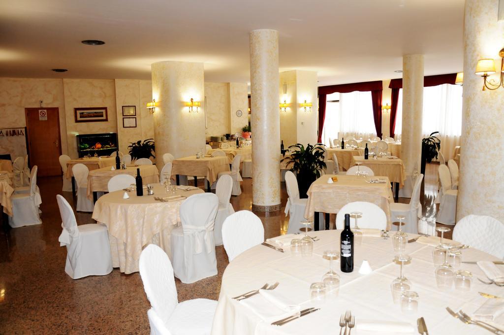 Hotel Kiris Viggiano Esterno foto